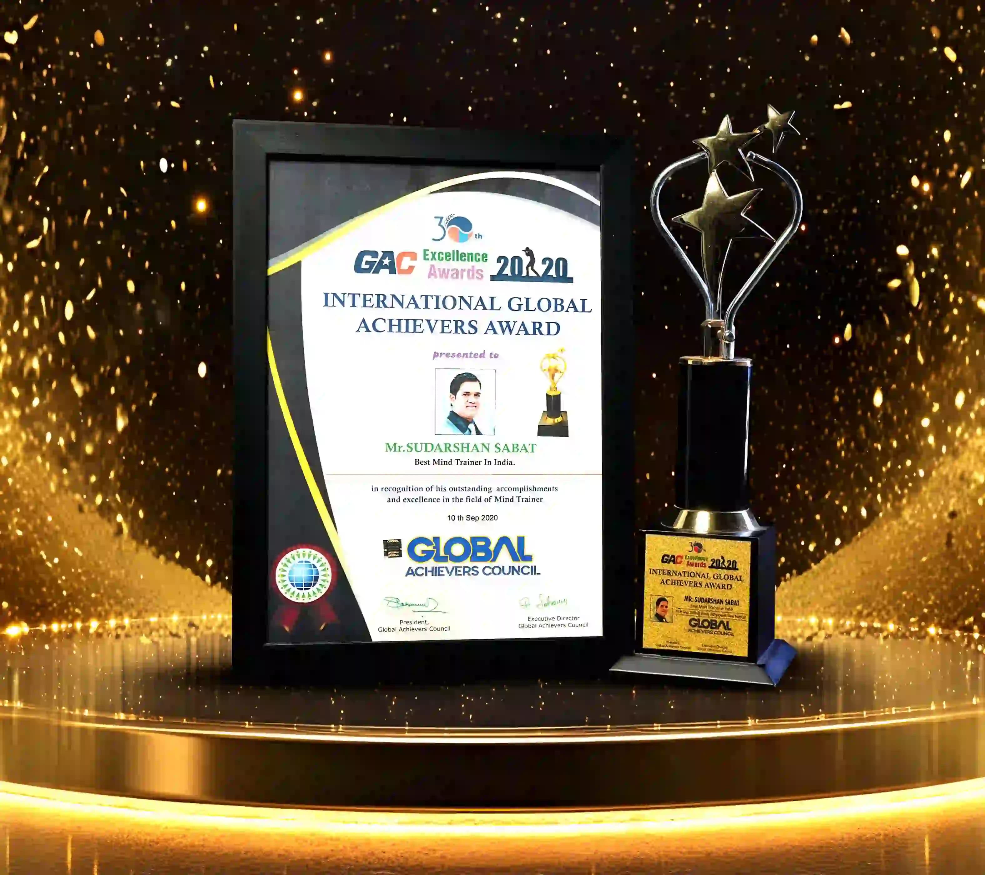 International Global Achievers Award 2020 certificate and trophy awarded to Mr. Sudarshan Sabat as Best Mind Trainer in India.